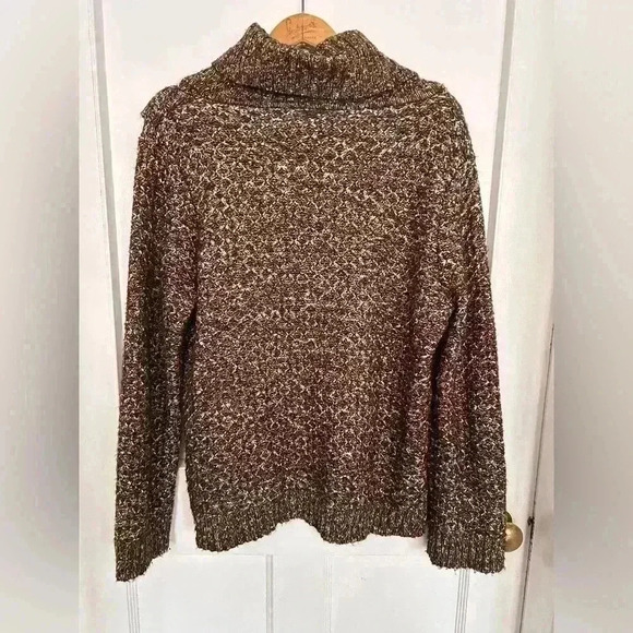 BNWOT Brown Cowl Sweater with 3 Buttons on Side  Size XL - Picture 7 of 9